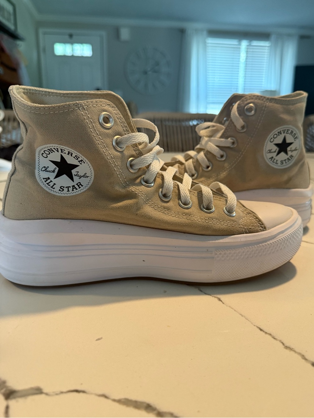 Converse Chuck Taylor Move Platform High Top Sneakers Beige Women’s 8